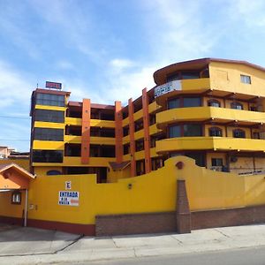 Hotel Villas de Santiago Inn